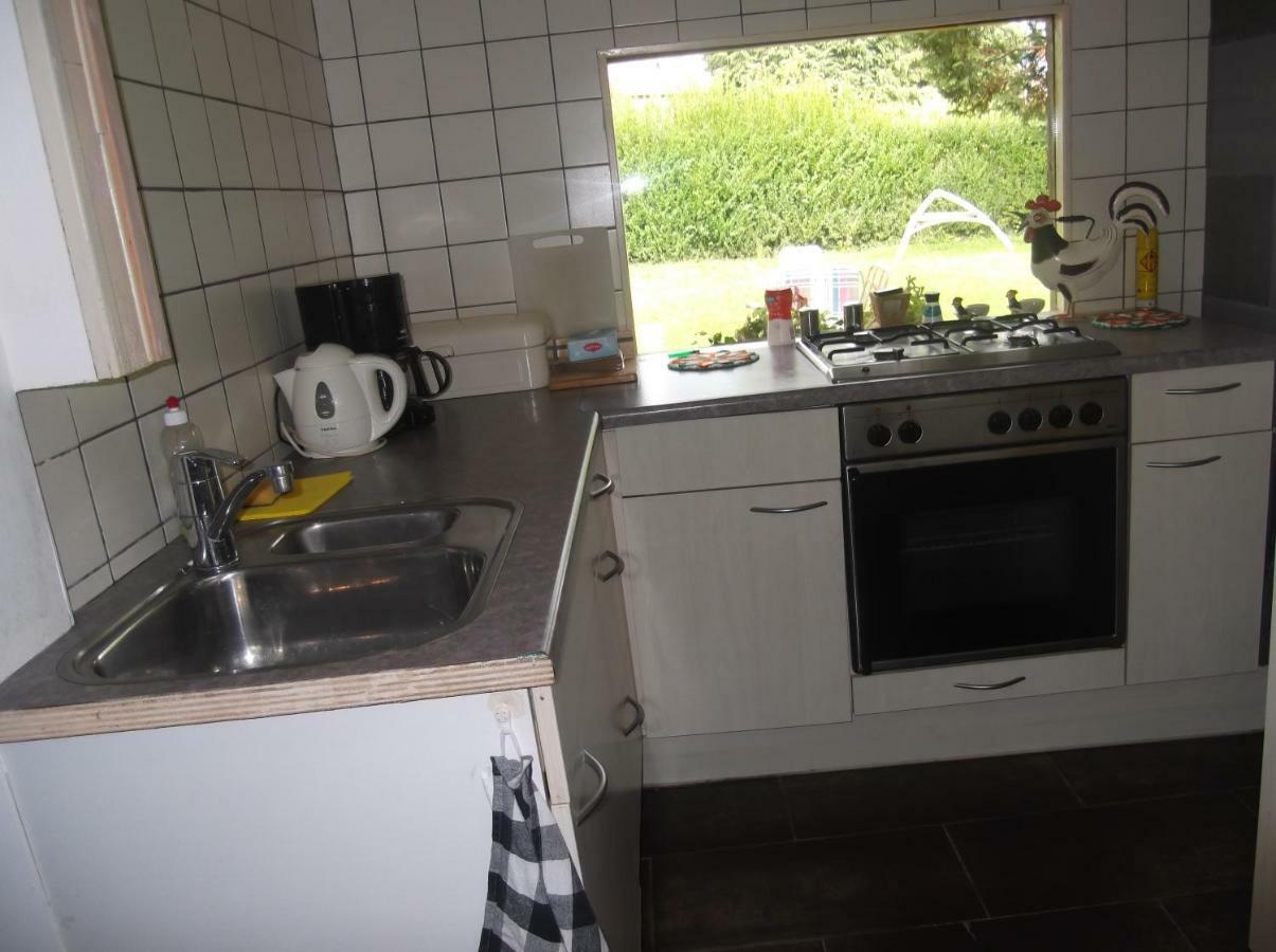 Leuk Vakantiehuisje 6P Brunssum Bagian luar foto