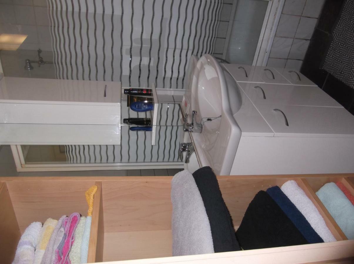 Leuk Vakantiehuisje 6P Brunssum Bagian luar foto